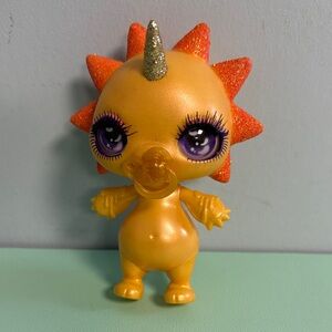 MGA Poopsie Cutie Tooties Sparkly Critters Ray Sunshine Figure, Unicorn Doll